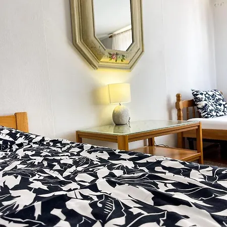 Apartment Apartman Miki